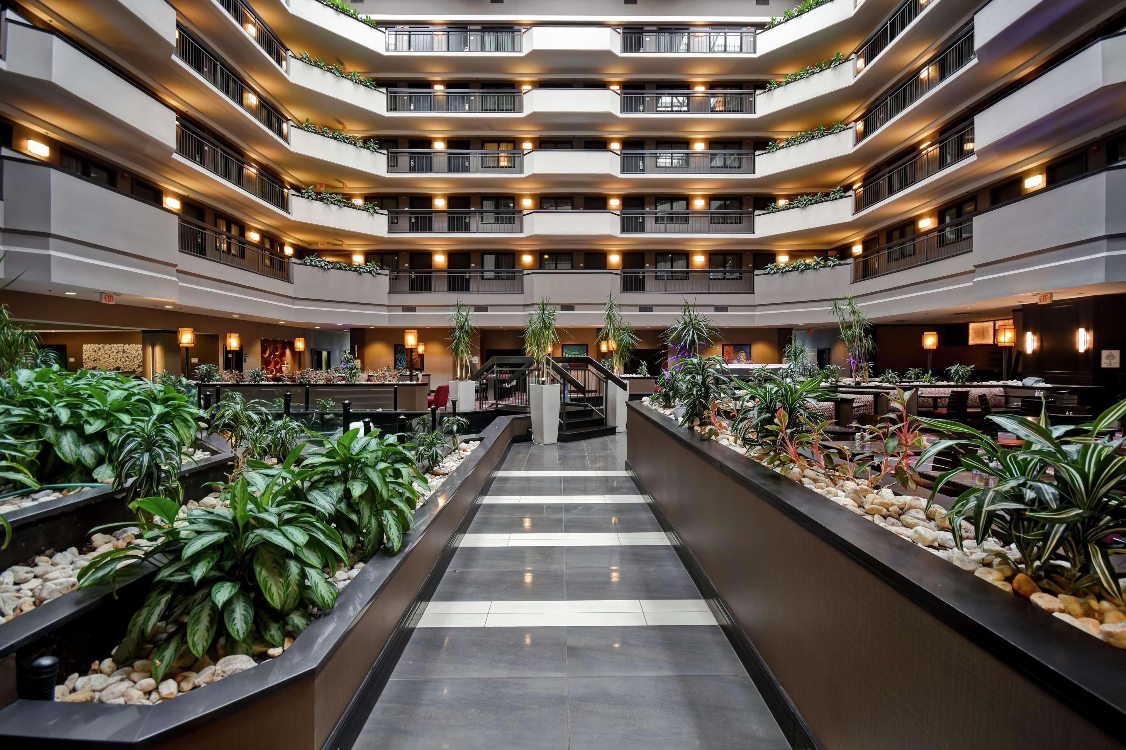 Embassy Suites By Hilton Dulles Airport Herndon Exterior foto